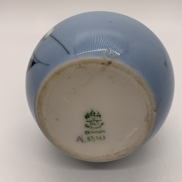 Bing & Grondahl Kjobenhavn Denmark LILY OF THE VALLEY bud vase - Picture 6 of 7